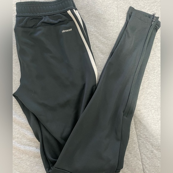 Adidas 3 stripe Climacool women’s jogger pant - Picture 7 of 8